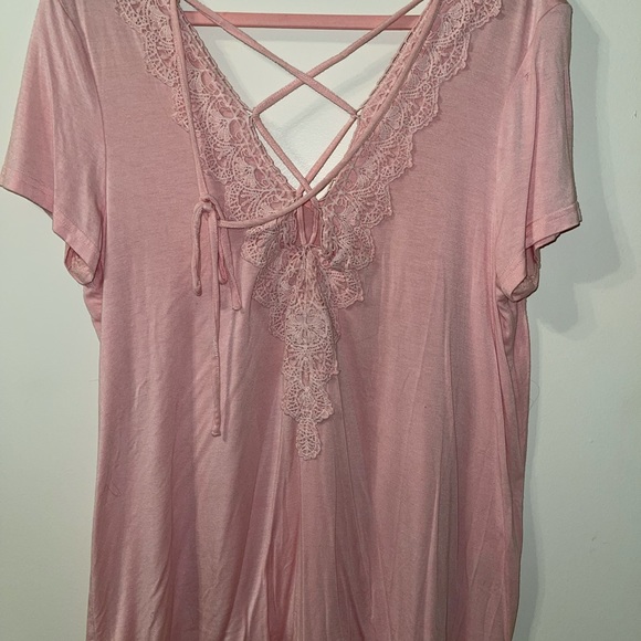 Daytrip Tops - Daytrip Pink Open Back Tee Shirt